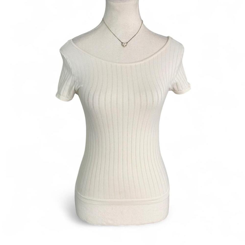 Bebe White ribbed short sleeve top size small